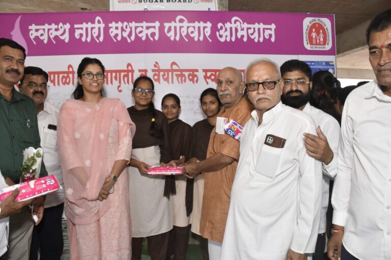 *मासिक पाळी लाज नाही अभिमान आहे. – मीनल करनवाल(मुख्यकार्यकारी अधिकारी जि. प. जळगांव)*