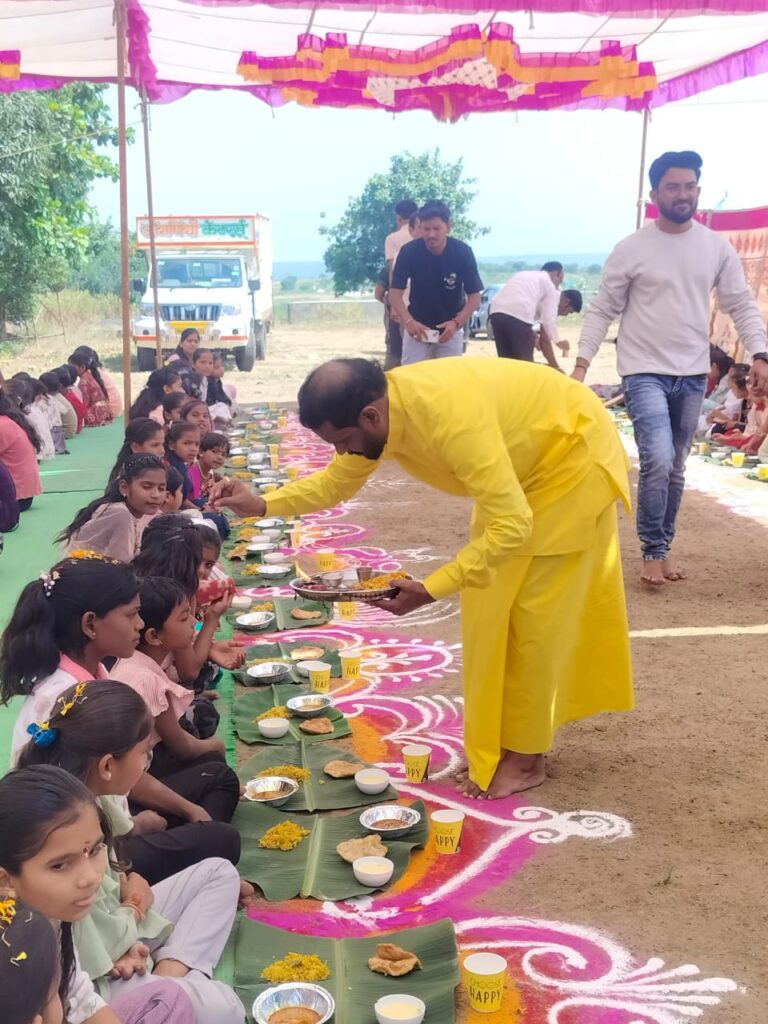 *मुलींनी दुर्बल न राहता सबल बनावे – श्याम चैतन्यजी महाराज.*